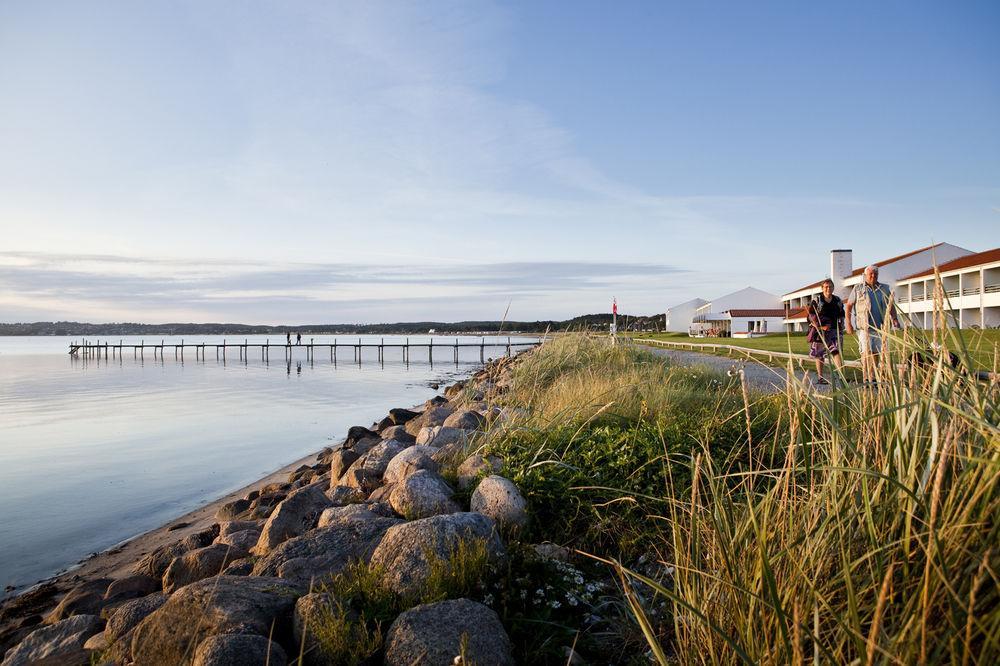 Langhoff & Juul Boutique Hotel Og Restaurant Ebeltoft Exterior foto